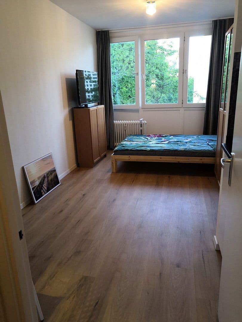 Prenájom bytu 1-izbový 23 m², Klagenfurter Str., München, Bavorsko Prenájom bytu 1-izbový 23 m², Klagenfurter Str., München, Bavorsko