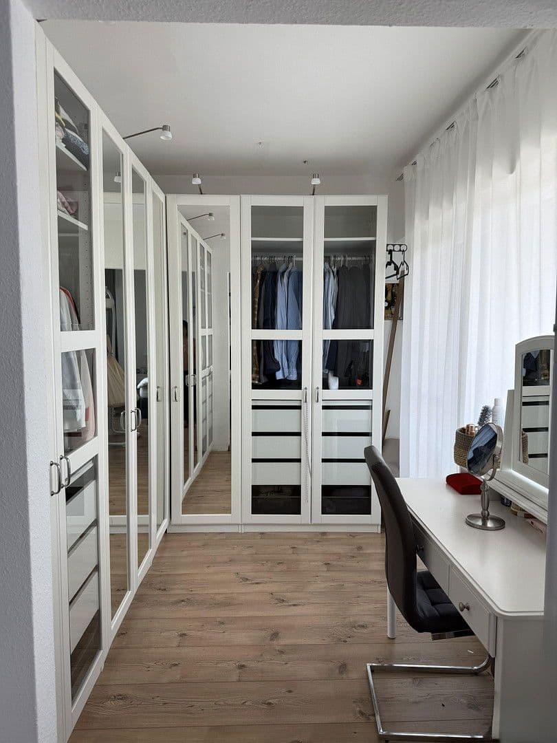 Prenájom bytu 4-izbový 141 m², Lünen, Severné Porýnie - Westfálsko Prenájom bytu 4-izbový 141 m², Lünen, Severné Porýnie - Westfálsko