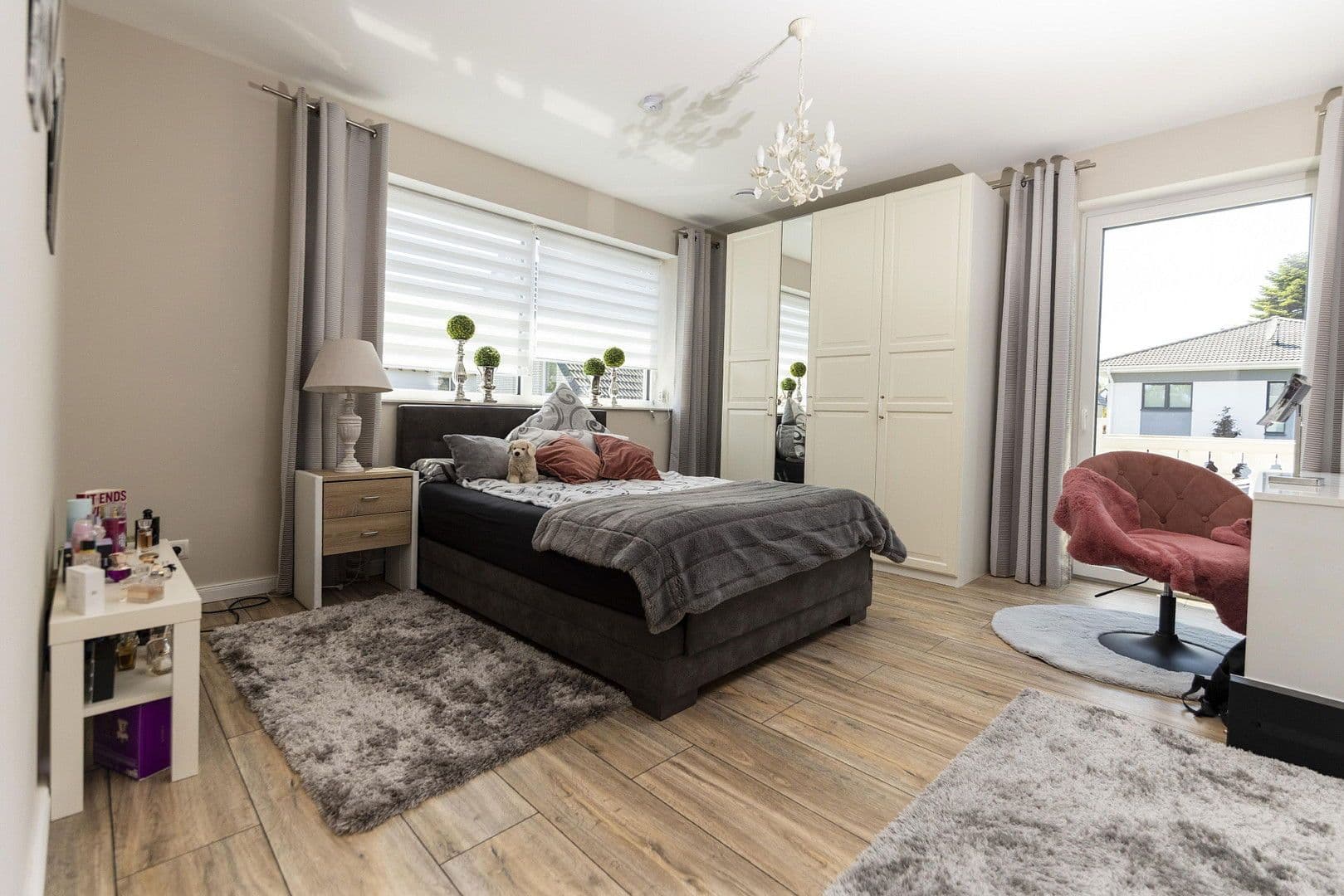 Predaj domu 367 m², pozemek 950 m², Hiddenhausen, Severné Porýnie - Westfálsko Predaj domu 367 m², pozemek 950 m², Hiddenhausen, Severné Porýnie - Westfálsko