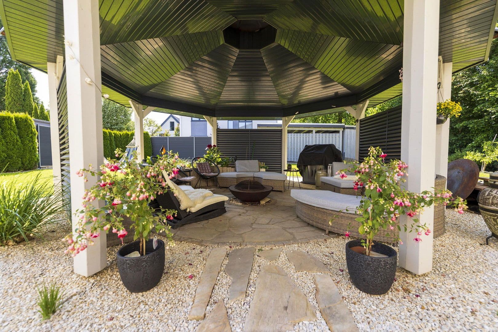 Predaj domu 367 m², pozemek 950 m², Hiddenhausen, Severné Porýnie - Westfálsko Predaj domu 367 m², pozemek 950 m², Hiddenhausen, Severné Porýnie - Westfálsko