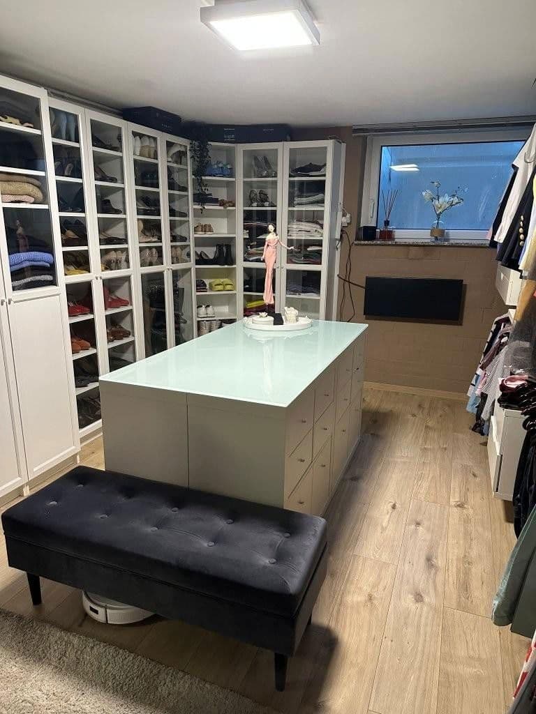 Predaj domu 194 m², pozemek 480 m², Langenhagen, Dolné Sasko Predaj domu 194 m², pozemek 480 m², Langenhagen, Dolné Sasko