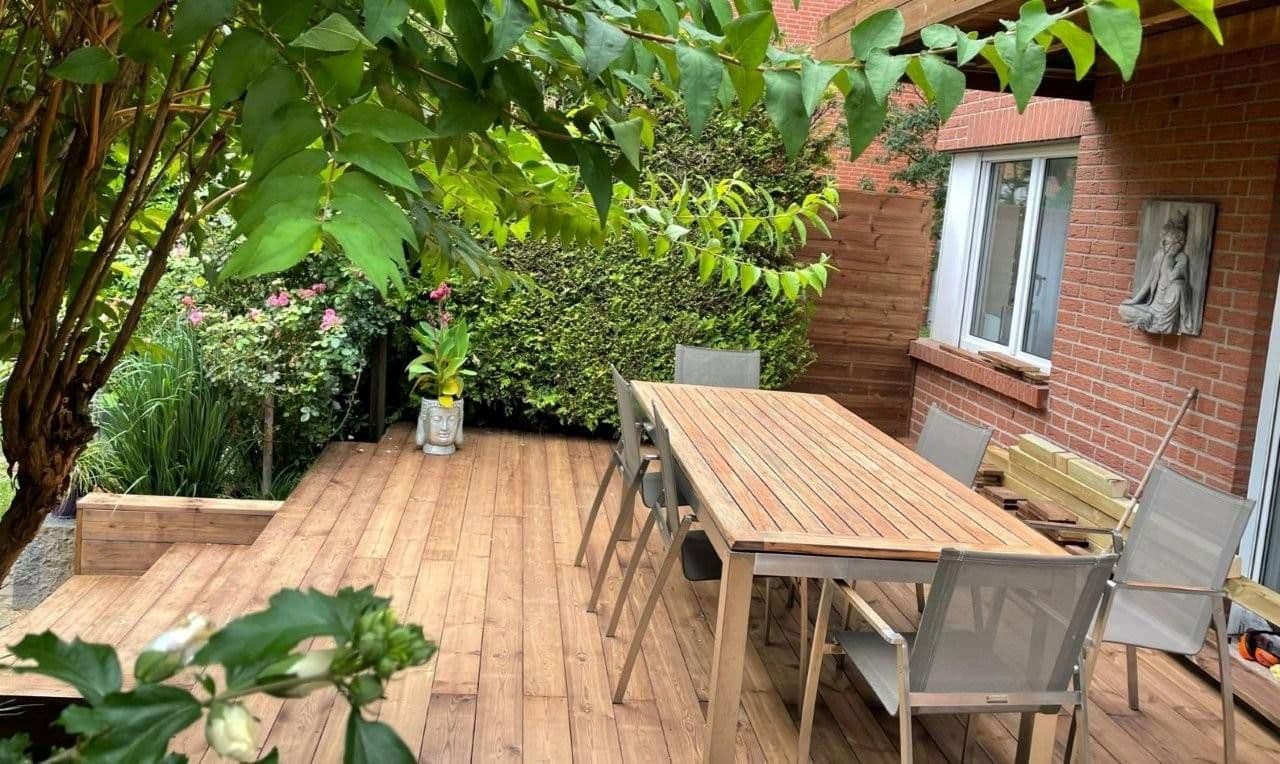 Predaj domu 194 m², pozemek 480 m², Langenhagen, Dolné Sasko Predaj domu 194 m², pozemek 480 m², Langenhagen, Dolné Sasko