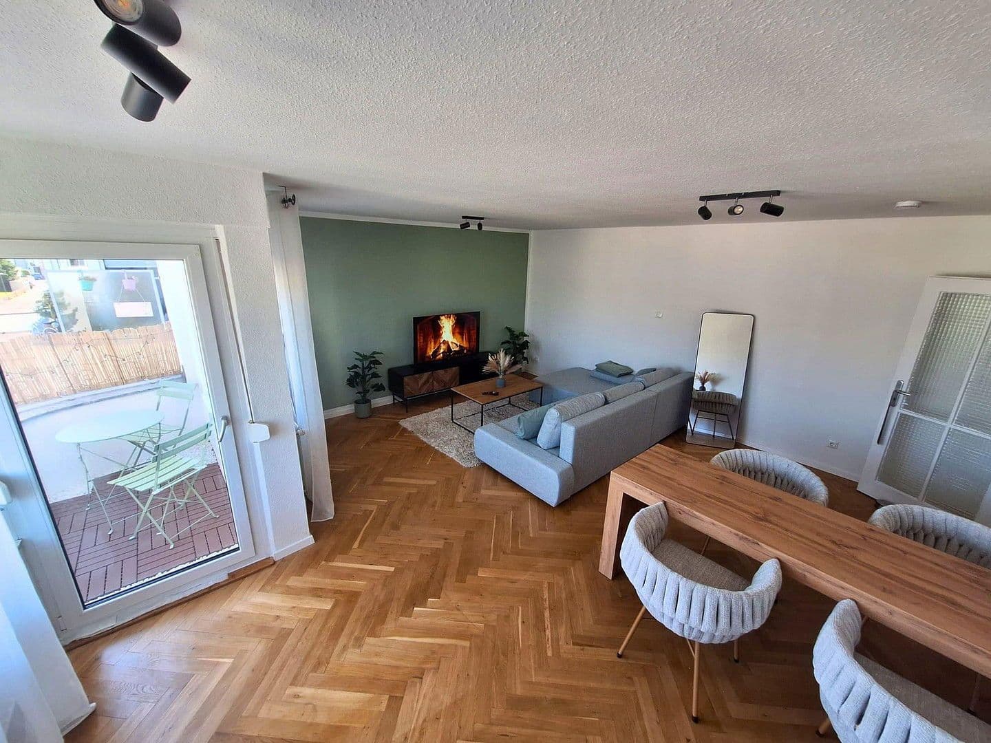 Prenájom bytu 2-izbový 54 m², Berliner Str 26, Bad Homburg vor der Höhe, Hesensko Prenájom bytu 2-izbový 54 m², Berliner Str 26, Bad Homburg vor der Höhe, Hesensko