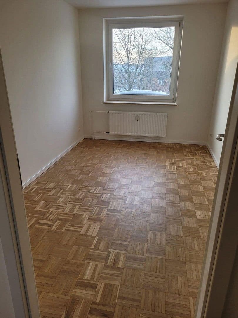 Predaj bytu 4-izbový 100 m², Hannover, Dolné Sasko Predaj bytu 4-izbový 100 m², Hannover, Dolné Sasko