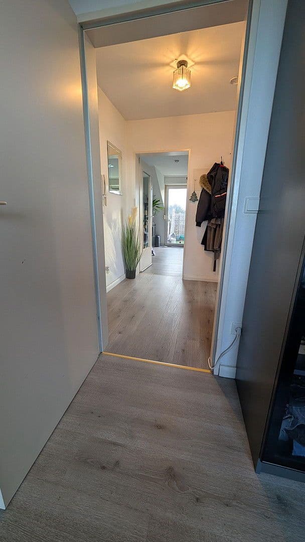 Prenájom bytu 2-izbový 58 m², Elisabethstr. 8, Neuss, Severné Porýnie - Westfálsko Prenájom bytu 2-izbový 58 m², Elisabethstr. 8, Neuss, Severné Porýnie - Westfálsko