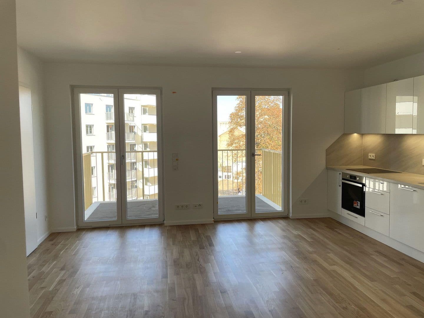 Prenájom bytu 4-izbový 93 m², Torgauer Str. 44a, Leipzig, Sasko Prenájom bytu 4-izbový 93 m², Torgauer Str. 44a, Leipzig, Sasko