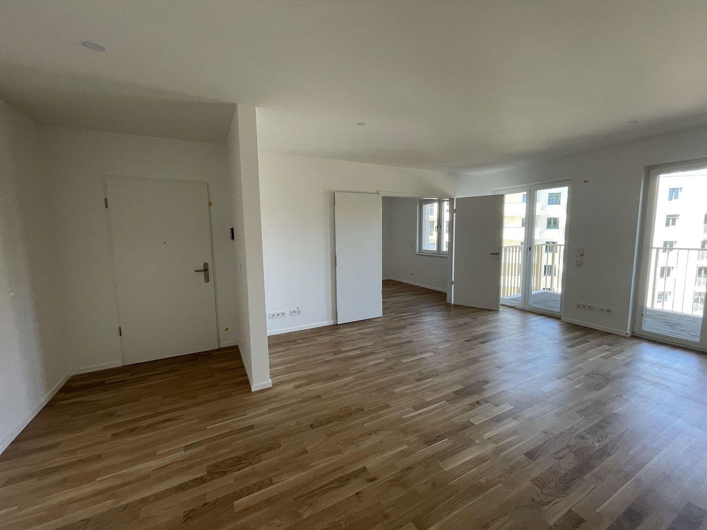 Prenájom bytu 4-izbový 93 m², Torgauer Str. 44a, Leipzig, Sasko Prenájom bytu 4-izbový 93 m², Torgauer Str. 44a, Leipzig, Sasko