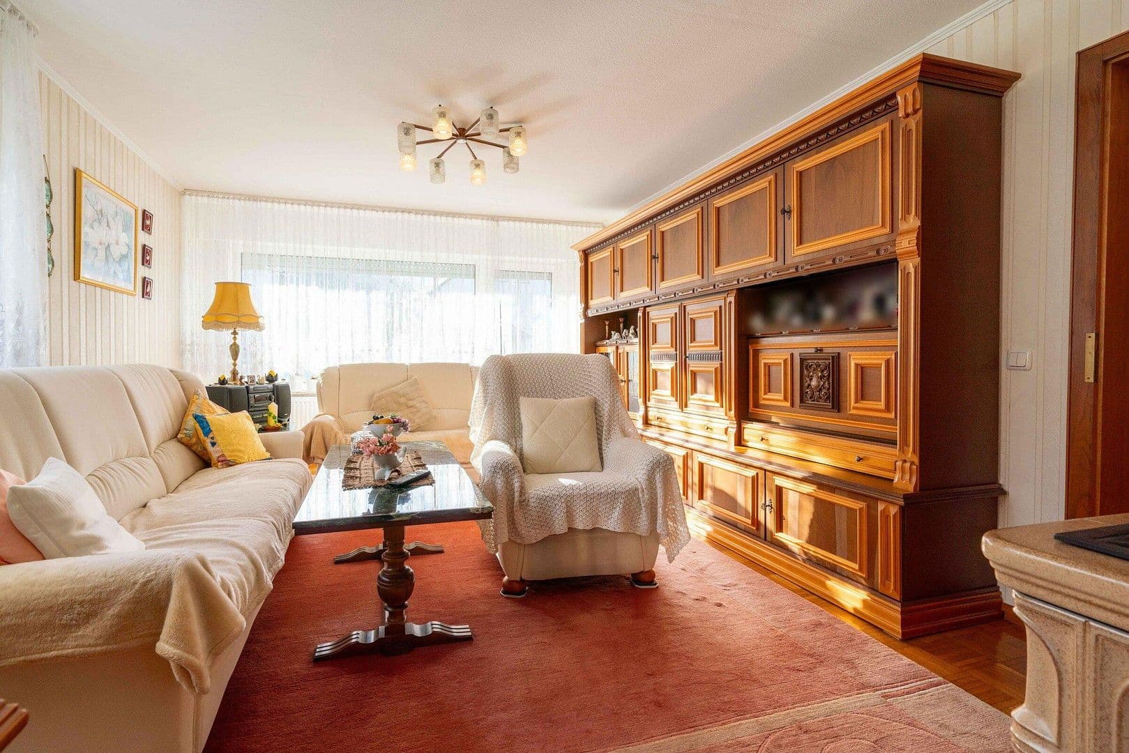 Predaj domu 180 m², pozemek 1.046 m², Birkenstraße 11, Lorch, Bádensko-Wurttembersko Predaj domu 180 m², pozemek 1.046 m², Birkenstraße 11, Lorch, Bádensko-Wurttembersko