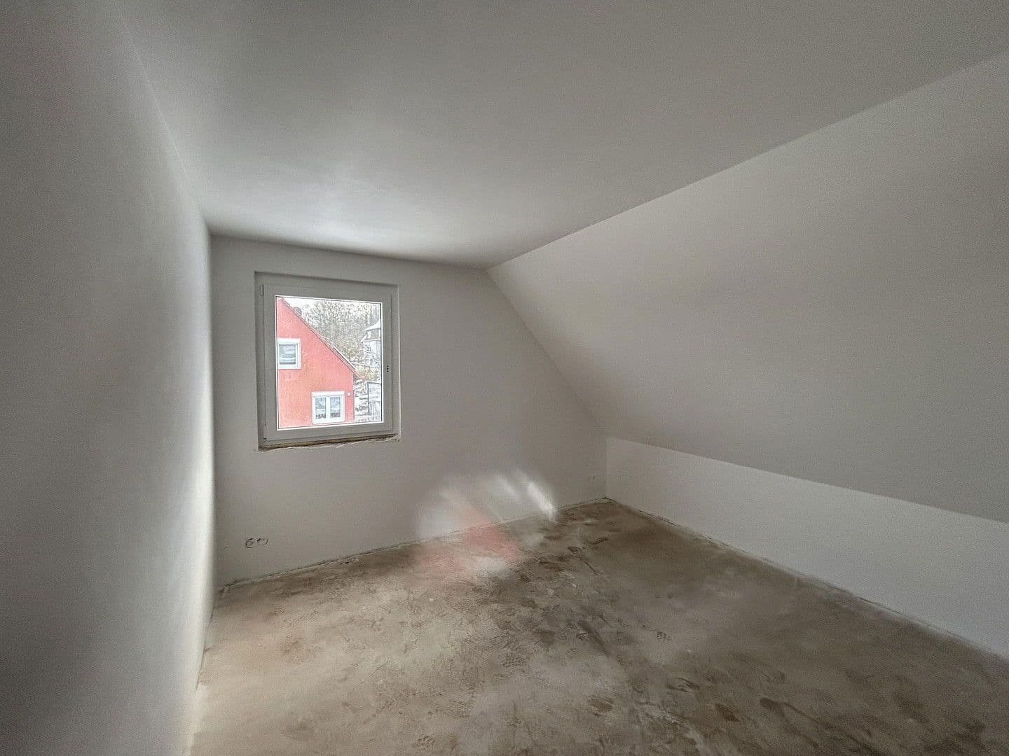 Predaj domu 120 m², pozemek 592 m², Maßbach, Bavorsko Predaj domu 120 m², pozemek 592 m², Maßbach, Bavorsko