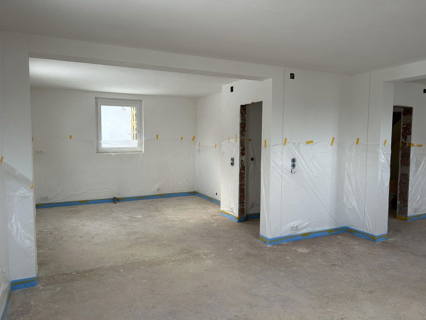 Predaj domu 120 m², pozemek 592 m², Maßbach, Bavorsko Predaj domu 120 m², pozemek 592 m², Maßbach, Bavorsko