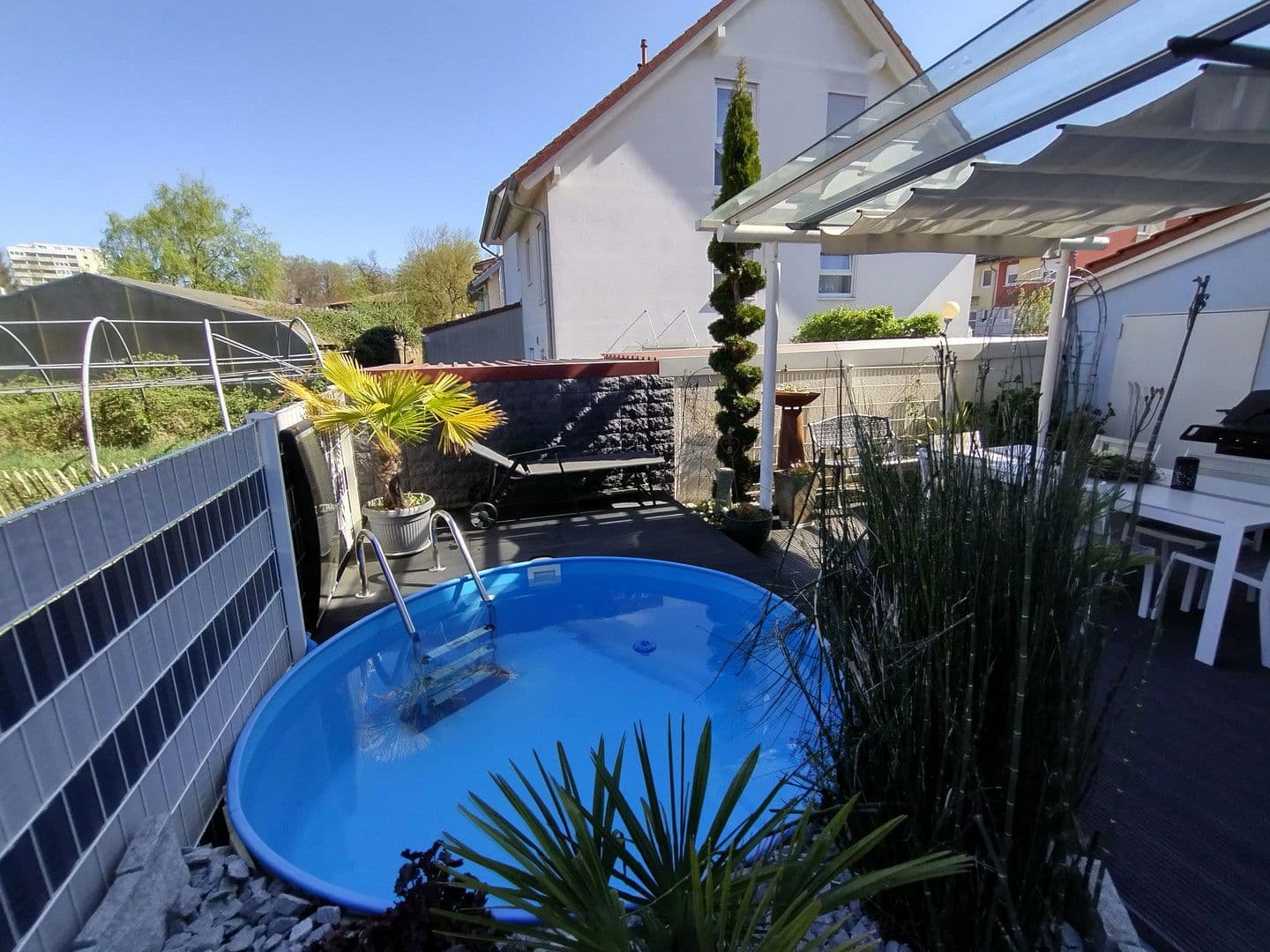 Predaj domu 220 m², pozemek 304 m², Kalkofenstr, 5, Umkirch, Bádensko-Wurttembersko Predaj domu 220 m², pozemek 304 m², Kalkofenstr, 5, Umkirch, Bádensko-Wurttembersko