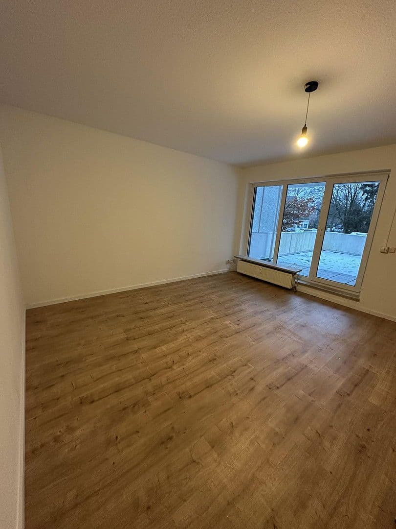 Prenájom bytu 2-izbový 55 m², Sülldorfer Landstraße 168, Hamburg, Hamburg Prenájom bytu 2-izbový 55 m², Sülldorfer Landstraße 168, Hamburg, Hamburg