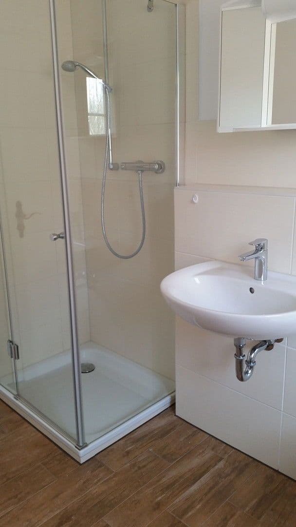 Prenájom bytu 2-izbový 65 m², Osterrönfeld, Šlezvicko-Holštajnsko Prenájom bytu 2-izbový 65 m², Osterrönfeld, Šlezvicko-Holštajnsko