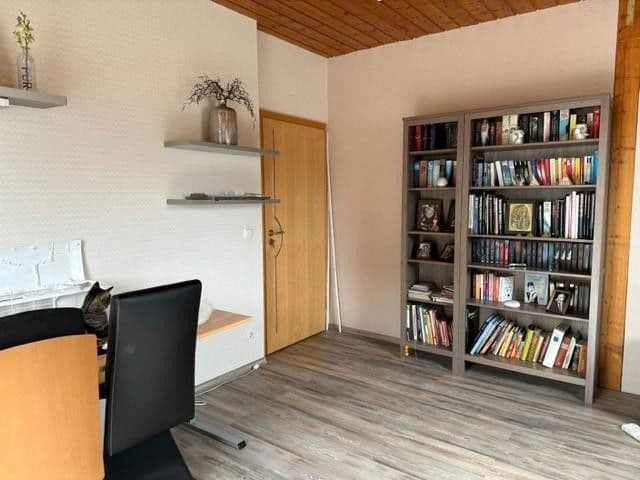 Prenájom domu 180 m², pozemek 518 m², Wallertheim, Porýnie-Falcko Prenájom domu 180 m², pozemek 518 m², Wallertheim, Porýnie-Falcko