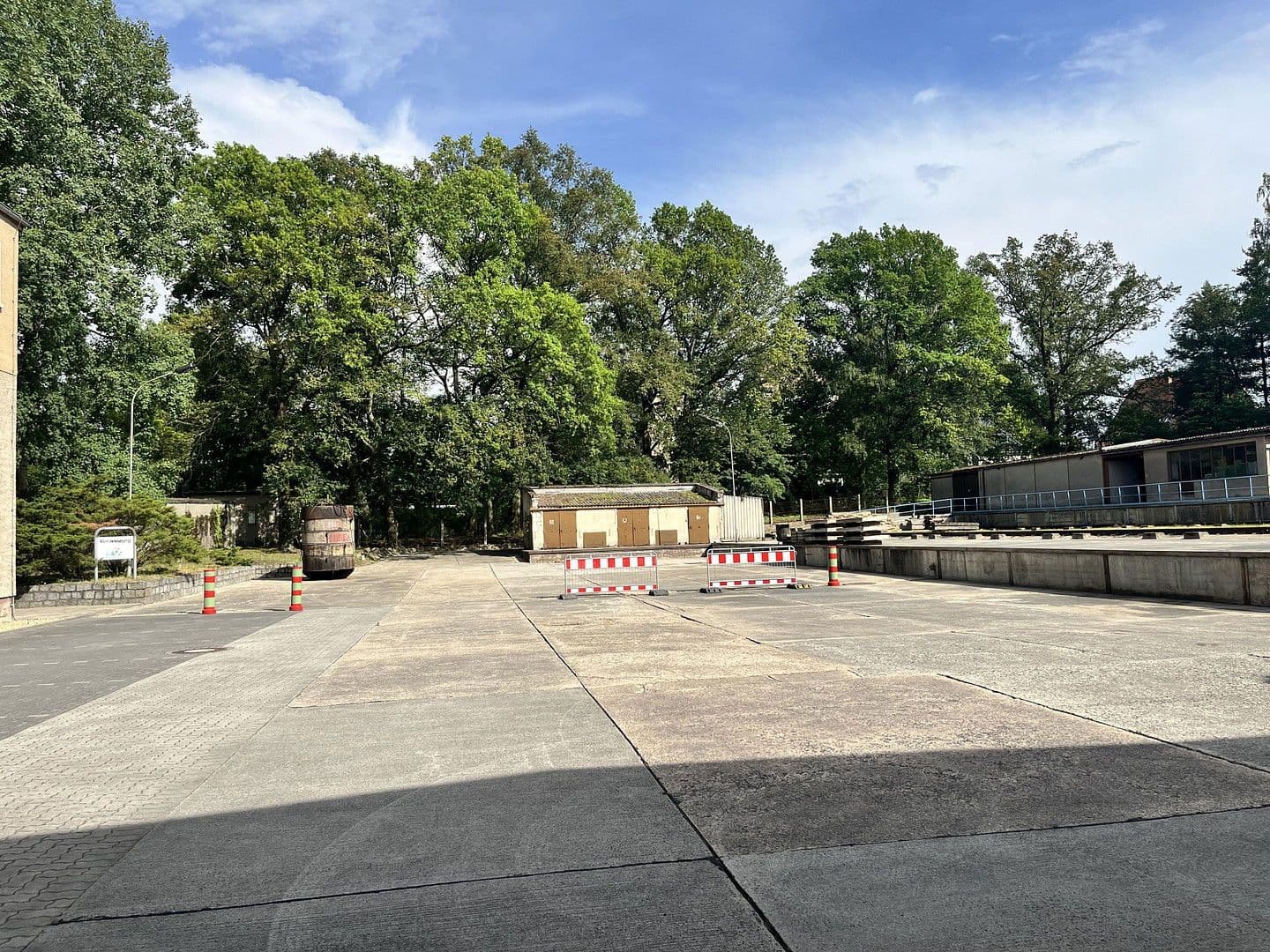 Predaj nebytového priestoru 9.536 m², Niesky, Sasko Predaj nebytového priestoru 9.536 m², Niesky, Sasko