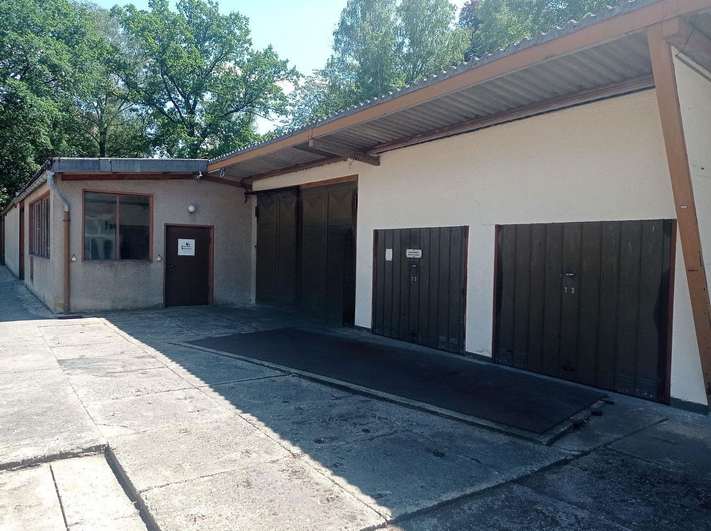 Predaj nebytového priestoru 9.536 m², Niesky, Sasko Predaj nebytového priestoru 9.536 m², Niesky, Sasko