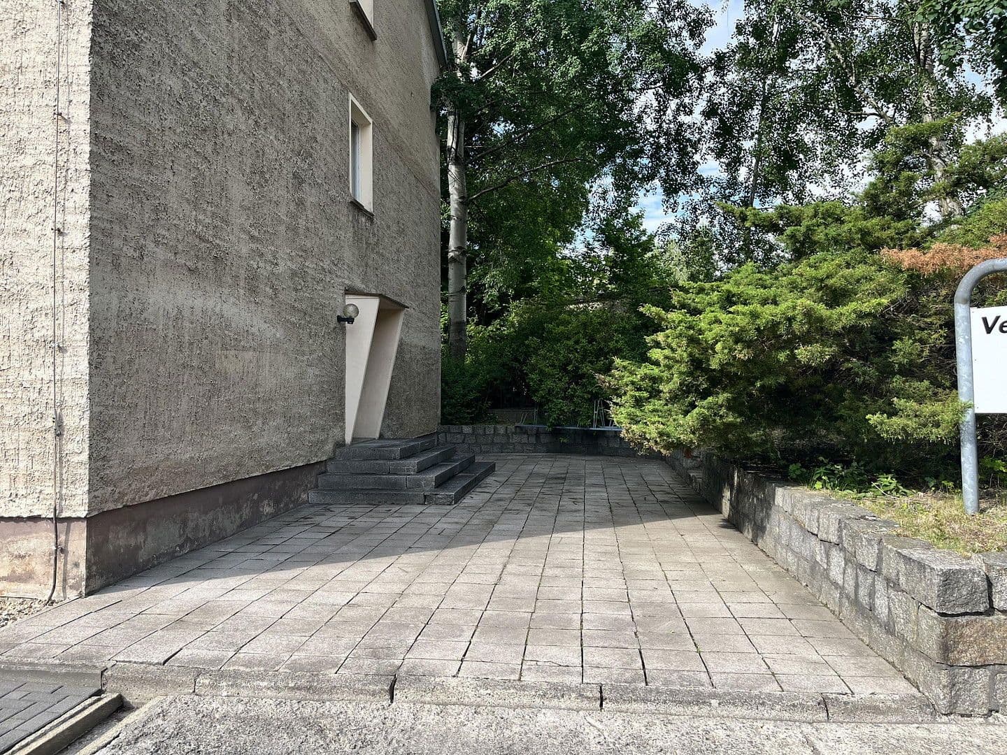 Predaj nebytového priestoru 9.536 m², Niesky, Sasko Predaj nebytového priestoru 9.536 m², Niesky, Sasko