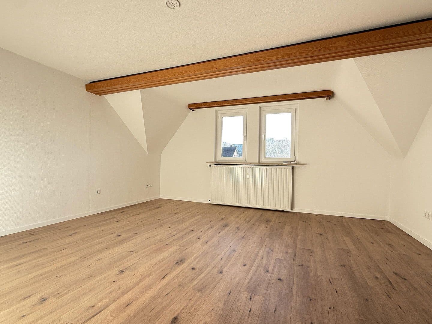 Prenájom bytu 3-izbový 65 m², Schwerter Str. 147, Hagen, Severné Porýnie - Westfálsko Prenájom bytu 3-izbový 65 m², Schwerter Str. 147, Hagen, Severné Porýnie - Westfálsko