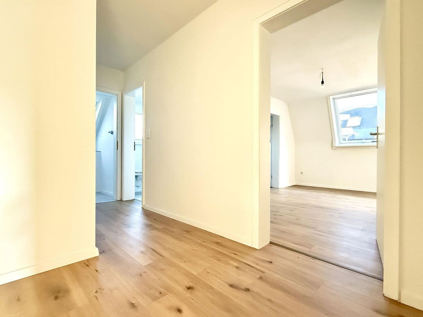 Prenájom bytu 3-izbový 65 m², Schwerter Str. 147, Hagen, Severné Porýnie - Westfálsko Prenájom bytu 3-izbový 65 m², Schwerter Str. 147, Hagen, Severné Porýnie - Westfálsko