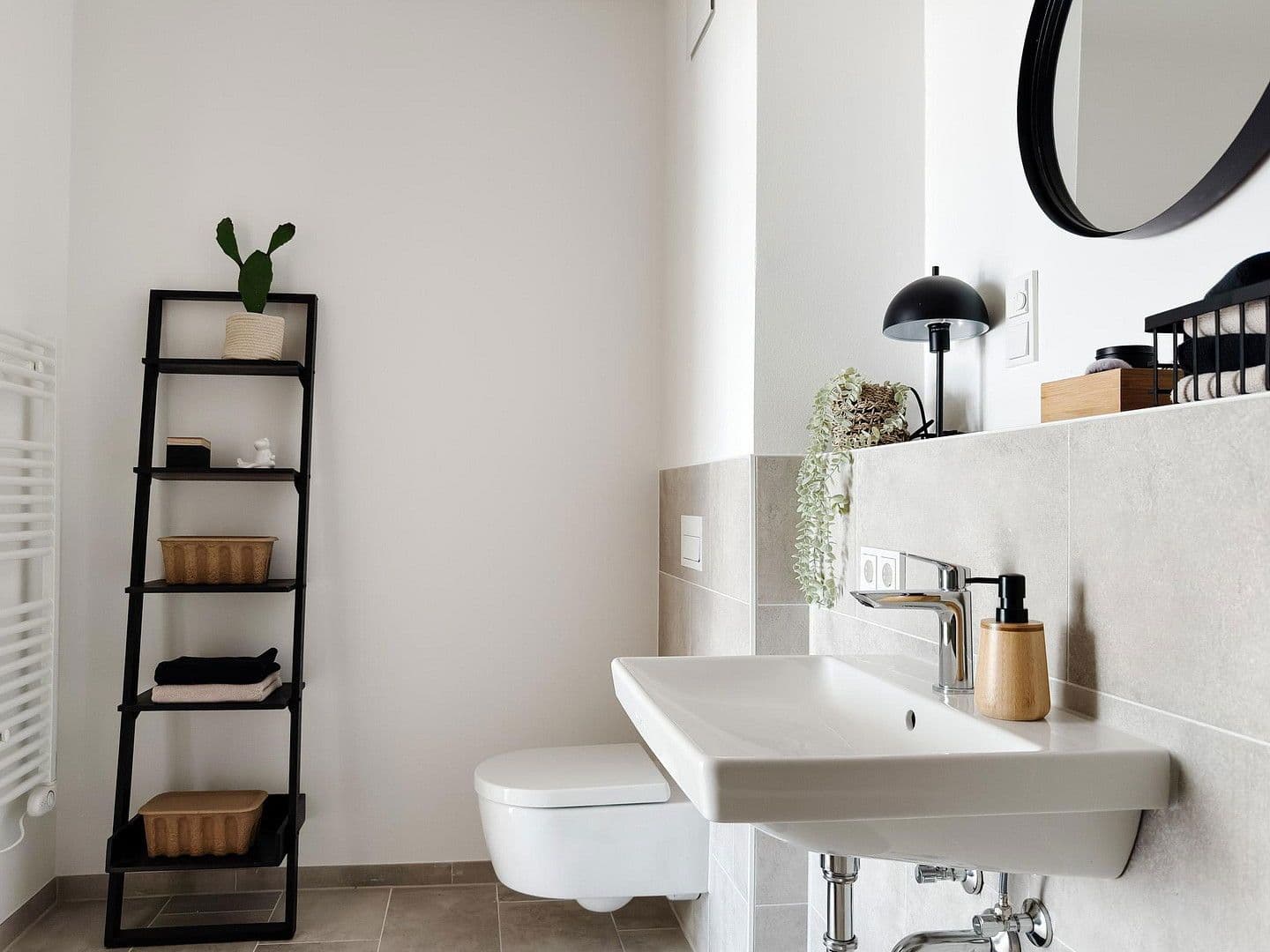 Prenájom bytu 3-izbový 81 m², Dietzenbacher Straße 117, Offenbach, Hesensko Prenájom bytu 3-izbový 81 m², Dietzenbacher Straße 117, Offenbach, Hesensko