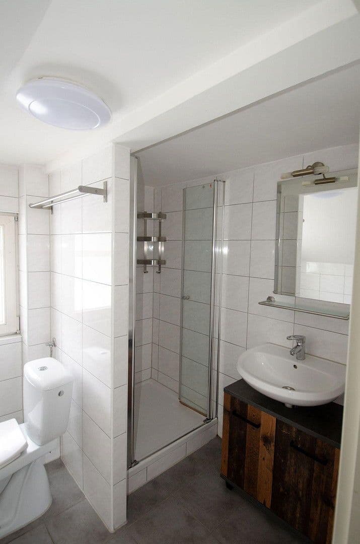 Predaj domu 107 m², pozemek 98 m², Waldachtal, Bádensko-Wurttembersko Predaj domu 107 m², pozemek 98 m², Waldachtal, Bádensko-Wurttembersko