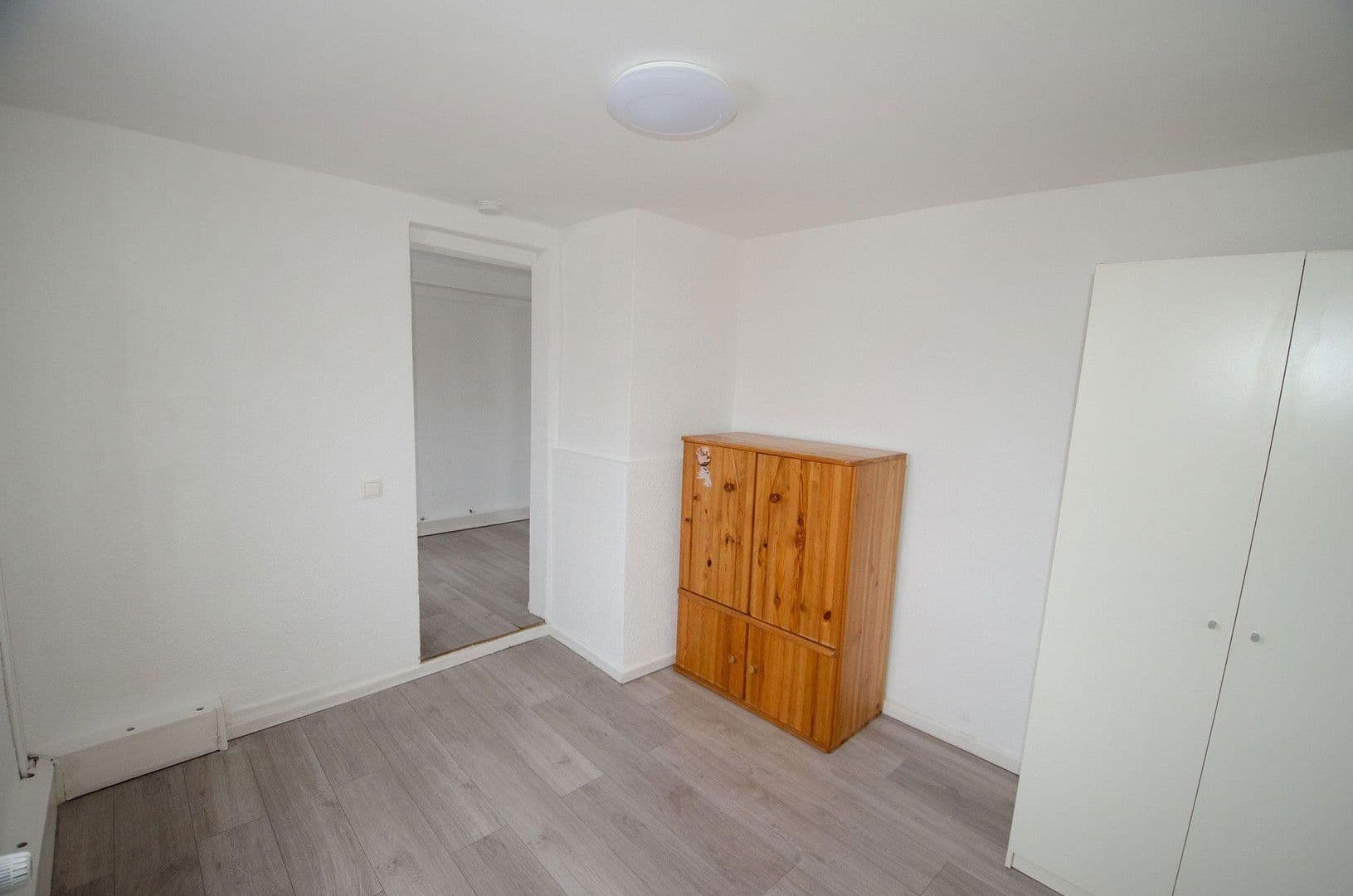 Predaj domu 107 m², pozemek 98 m², Waldachtal, Bádensko-Wurttembersko Predaj domu 107 m², pozemek 98 m², Waldachtal, Bádensko-Wurttembersko