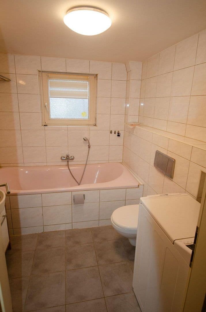 Predaj domu 107 m², pozemek 98 m², Waldachtal, Bádensko-Wurttembersko Predaj domu 107 m², pozemek 98 m², Waldachtal, Bádensko-Wurttembersko