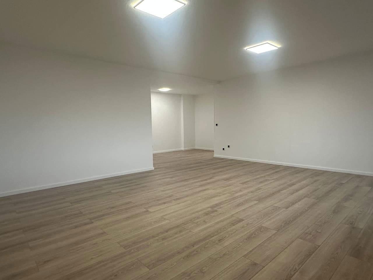 Predaj bytu 3-izbový 90 m², Oberhausen-Rheinhausen, Bádensko-Wurttembersko Predaj bytu 3-izbový 90 m², Oberhausen-Rheinhausen, Bádensko-Wurttembersko