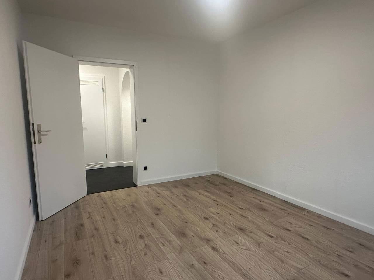 Predaj bytu 3-izbový 90 m², Oberhausen-Rheinhausen, Bádensko-Wurttembersko Predaj bytu 3-izbový 90 m², Oberhausen-Rheinhausen, Bádensko-Wurttembersko