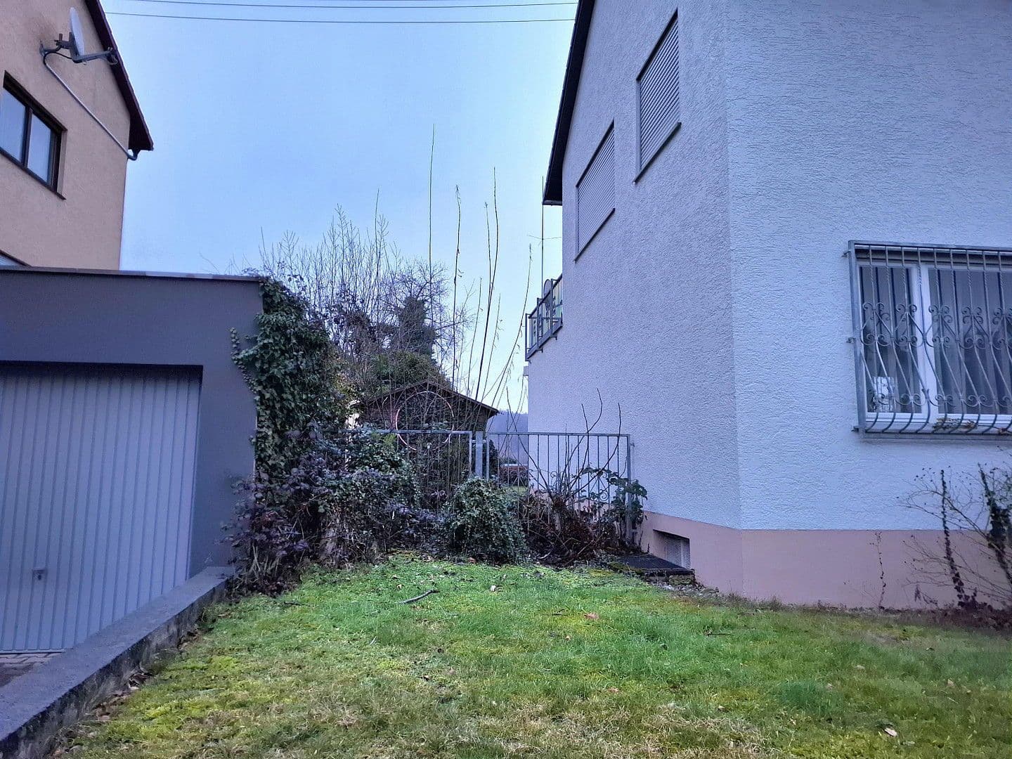 Predaj pozemku 410 m², Dreiherrenstein 14, Wiesbaden, Hesensko Predaj pozemku 410 m², Dreiherrenstein 14, Wiesbaden, Hesensko