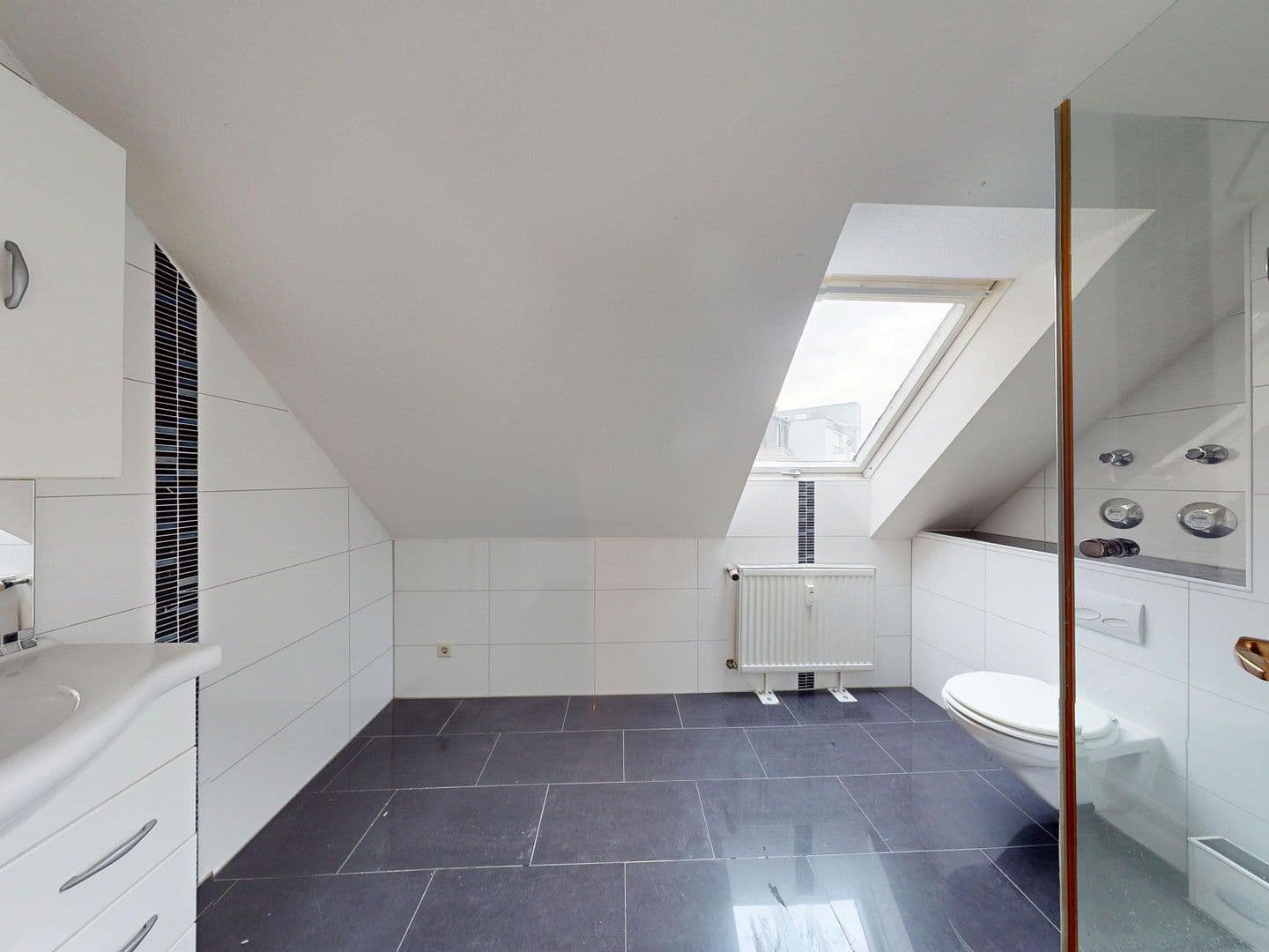 Predaj bytu 5-izbový 120 m², Rohrlachstrasse 5, Ludwigshafen, Porýnie-Falcko Predaj bytu 5-izbový 120 m², Rohrlachstrasse 5, Ludwigshafen, Porýnie-Falcko