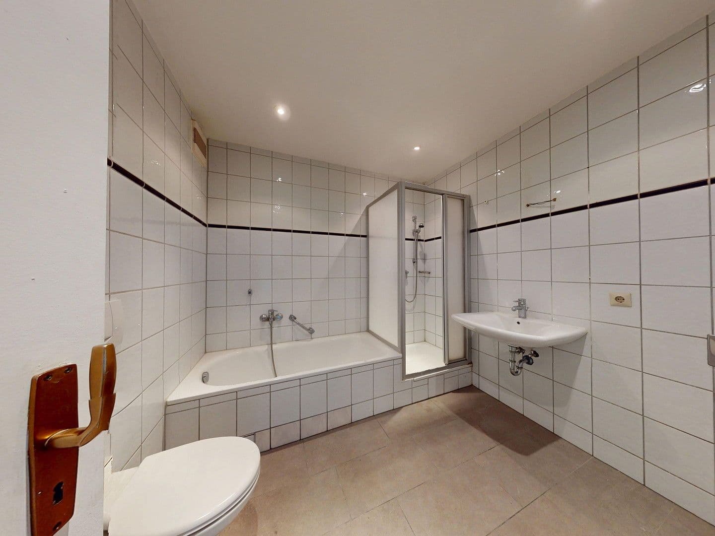 Predaj bytu 5-izbový 120 m², Rohrlachstrasse 5, Ludwigshafen, Porýnie-Falcko Predaj bytu 5-izbový 120 m², Rohrlachstrasse 5, Ludwigshafen, Porýnie-Falcko