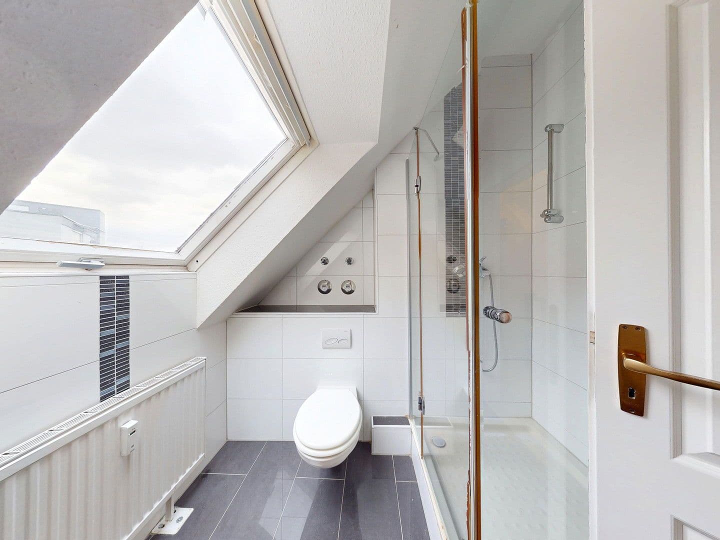 Predaj bytu 5-izbový 120 m², Rohrlachstrasse 5, Ludwigshafen, Porýnie-Falcko Predaj bytu 5-izbový 120 m², Rohrlachstrasse 5, Ludwigshafen, Porýnie-Falcko