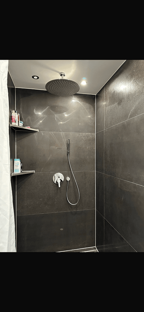 Prenájom bytu 4-izbový 126 m², Unterhausen, Bavorsko Prenájom bytu 4-izbový 126 m², Unterhausen, Bavorsko