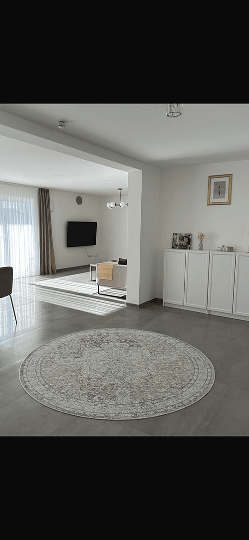 Prenájom bytu 4-izbový 126 m², Unterhausen, Bavorsko Prenájom bytu 4-izbový 126 m², Unterhausen, Bavorsko