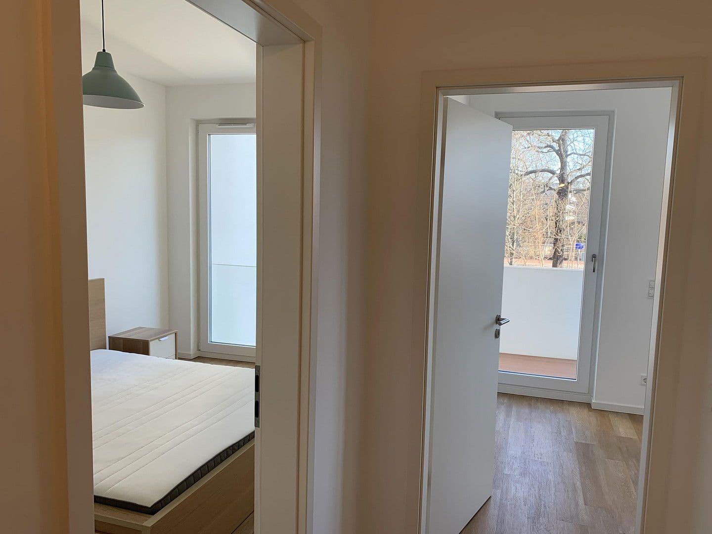 Prenájom bytu 3-izbový 84 m², Stallschreiberstr 24, Berlin, Berlín Prenájom bytu 3-izbový 84 m², Stallschreiberstr 24, Berlin, Berlín