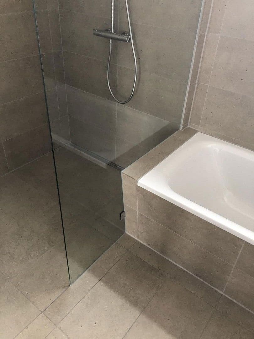 Prenájom bytu 4-izbový 102 m², Wolfgang-Knabe-Straße 6, Bernau, Brandenbursko Prenájom bytu 4-izbový 102 m², Wolfgang-Knabe-Straße 6, Bernau, Brandenbursko