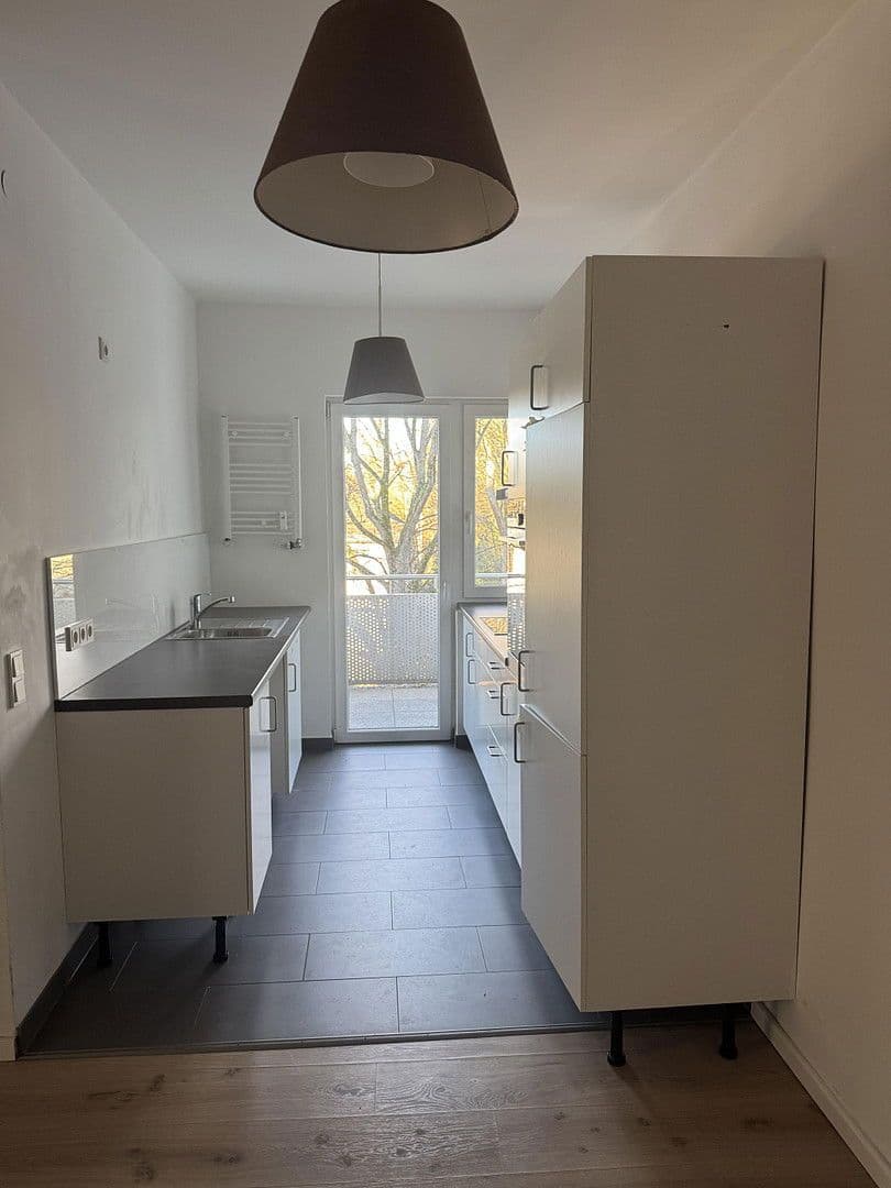 Predaj bytu 2-izbový 55 m², Ilmenauerstr., Berlin, Berlín Predaj bytu 2-izbový 55 m², Ilmenauerstr., Berlin, Berlín