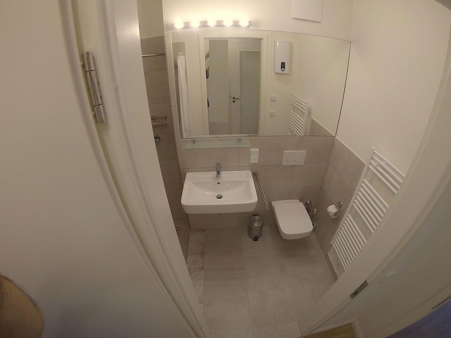 Prenájom bytu 1-izbový 39 m², Bonn-Röttgen, Severné Porýnie - Westfálsko Prenájom bytu 1-izbový 39 m², Bonn-Röttgen, Severné Porýnie - Westfálsko