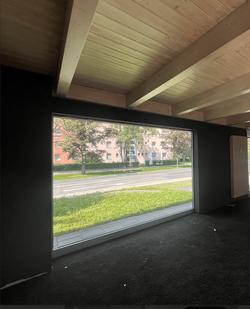 Prenájom nebytového priestoru 380 m², Georg-Fischer-Straße 32, Singen (Hohentwiel), Bádensko-Wurttembersko Prenájom nebytového priestoru 380 m², Georg-Fischer-Straße 32, Singen (Hohentwiel), Bádensko-Wurttembersko