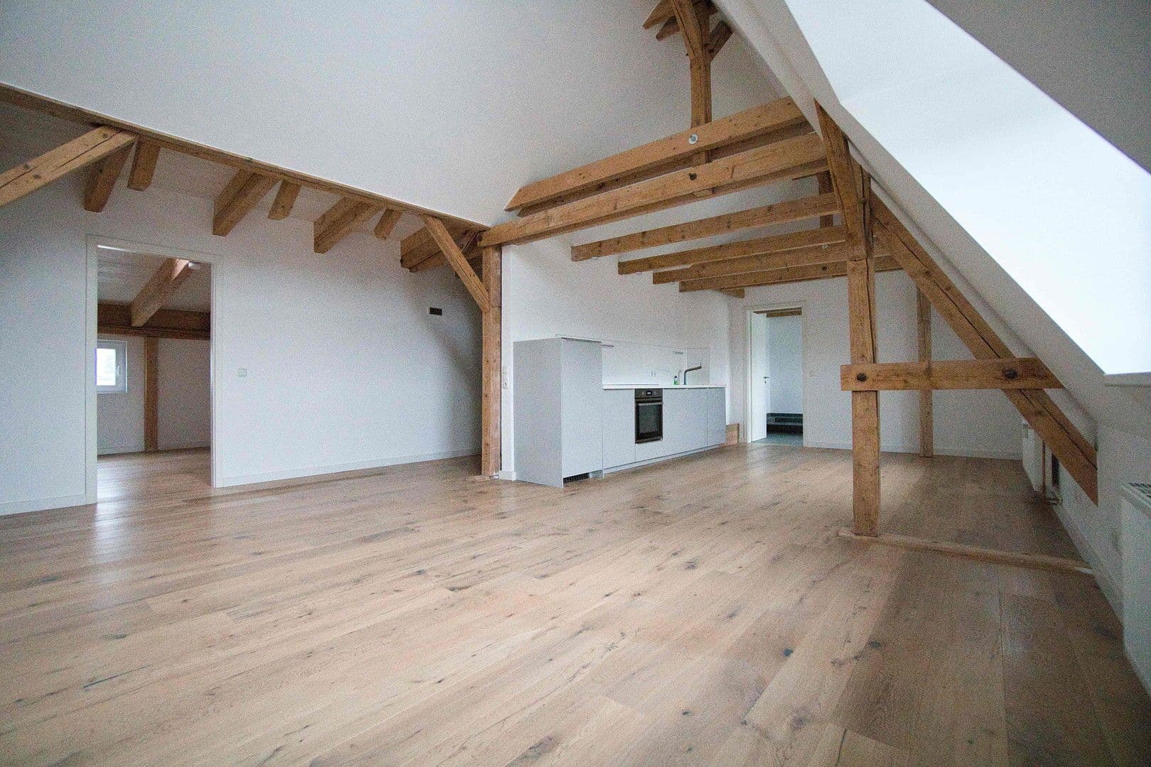 Predaj bytu 3-izbový 82 m², Eckernförder Str. 56, Kiel, Šlezvicko-Holštajnsko Predaj bytu 3-izbový 82 m², Eckernförder Str. 56, Kiel, Šlezvicko-Holštajnsko