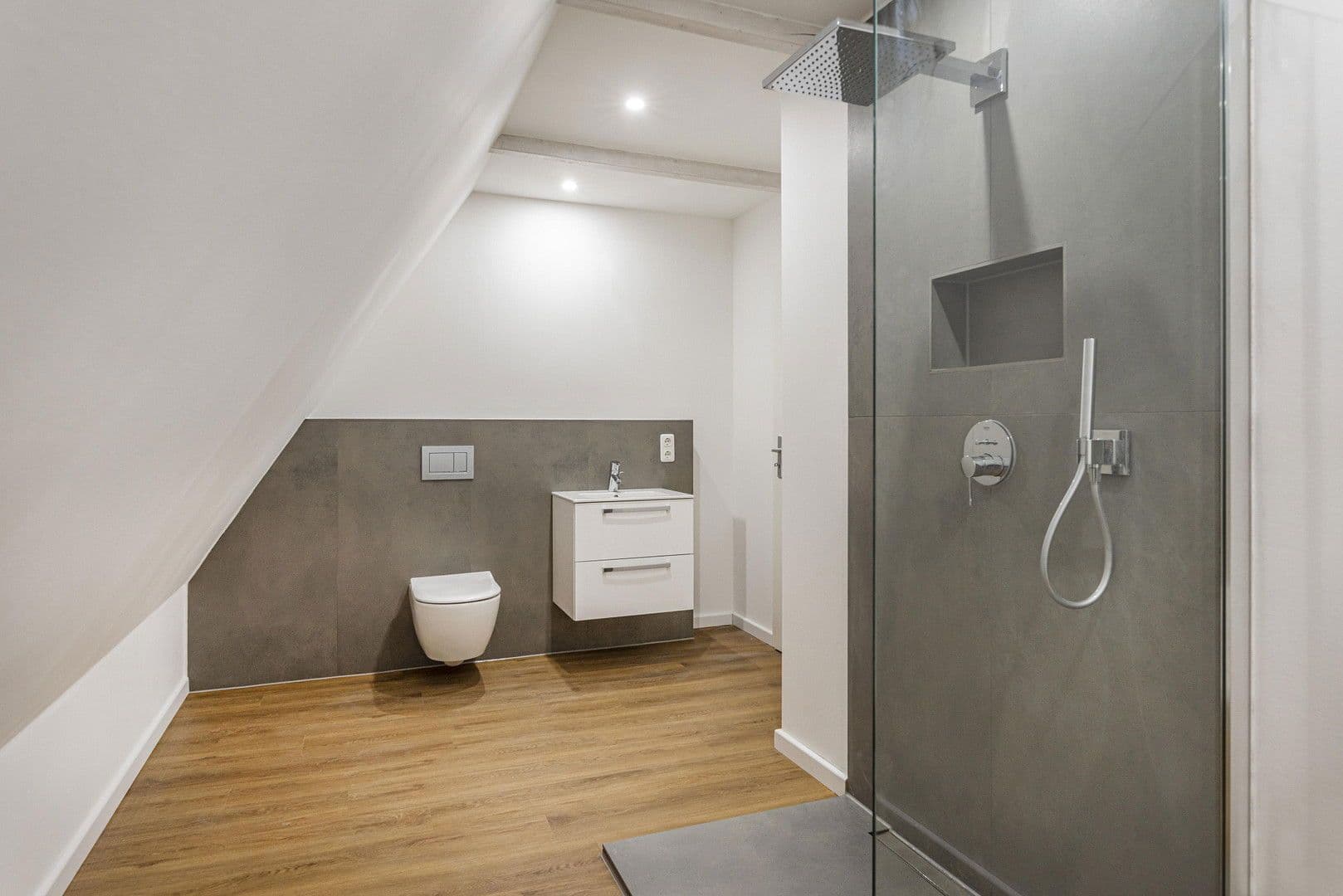 Predaj bytu 1-izbový 61 m², Hollern-Twielenfleth, Dolné Sasko Predaj bytu 1-izbový 61 m², Hollern-Twielenfleth, Dolné Sasko