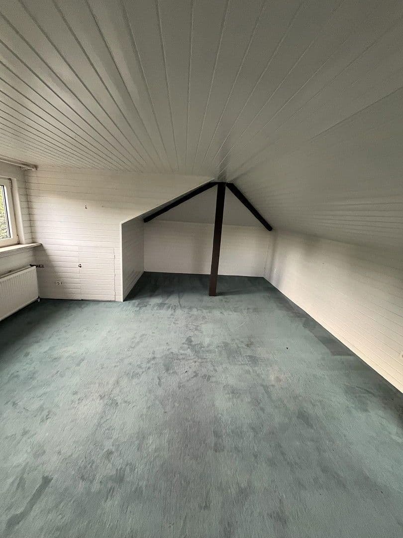 Predaj domu 230 m², pozemek 1.463 m², Königgrätzerstr. 12, Solingen, Severné Porýnie - Westfálsko Predaj domu 230 m², pozemek 1.463 m², Königgrätzerstr. 12, Solingen, Severné Porýnie - Westfálsko