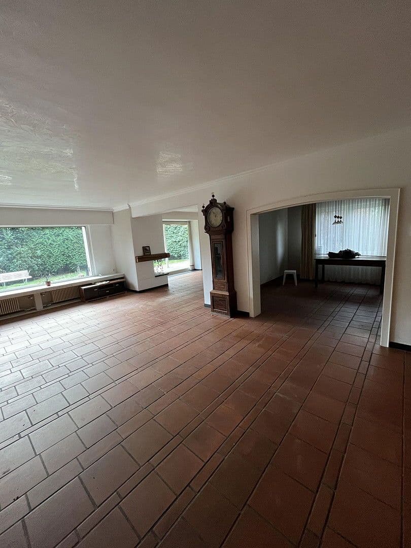Predaj domu 230 m², pozemek 1.463 m², Königgrätzerstr. 12, Solingen, Severné Porýnie - Westfálsko Predaj domu 230 m², pozemek 1.463 m², Königgrätzerstr. 12, Solingen, Severné Porýnie - Westfálsko