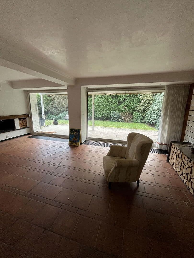 Predaj domu 230 m², pozemek 1.463 m², Königgrätzerstr. 12, Solingen, Severné Porýnie - Westfálsko Predaj domu 230 m², pozemek 1.463 m², Königgrätzerstr. 12, Solingen, Severné Porýnie - Westfálsko