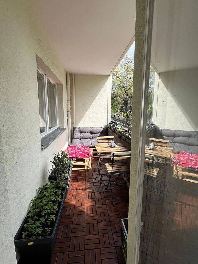 Predaj bytu 2-izbový 68 m², Sommerstraße 37, Berlin, Berlín Predaj bytu 2-izbový 68 m², Sommerstraße 37, Berlin, Berlín
