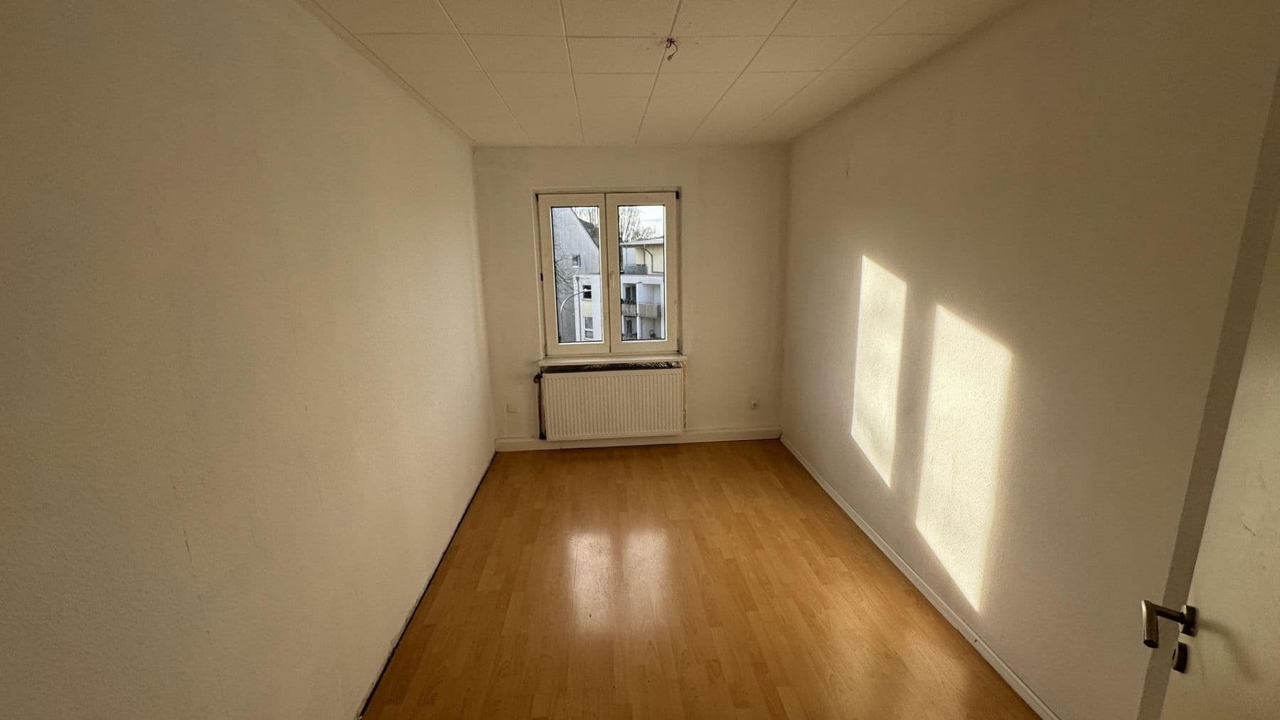 Prenájom bytu 3-izbový 64 m², Moers, Severné Porýnie - Westfálsko Prenájom bytu 3-izbový 64 m², Moers, Severné Porýnie - Westfálsko