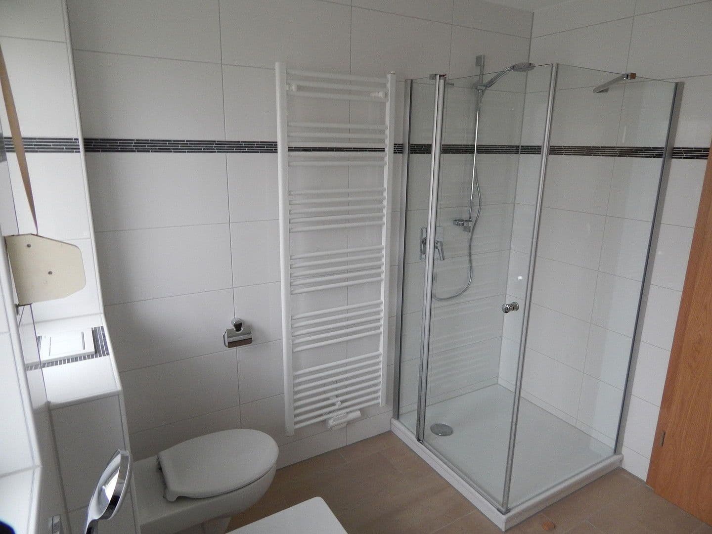 Prenájom bytu 3-izbový 77 m², Filderstadt, Bádensko-Wurttembersko Prenájom bytu 3-izbový 77 m², Filderstadt, Bádensko-Wurttembersko