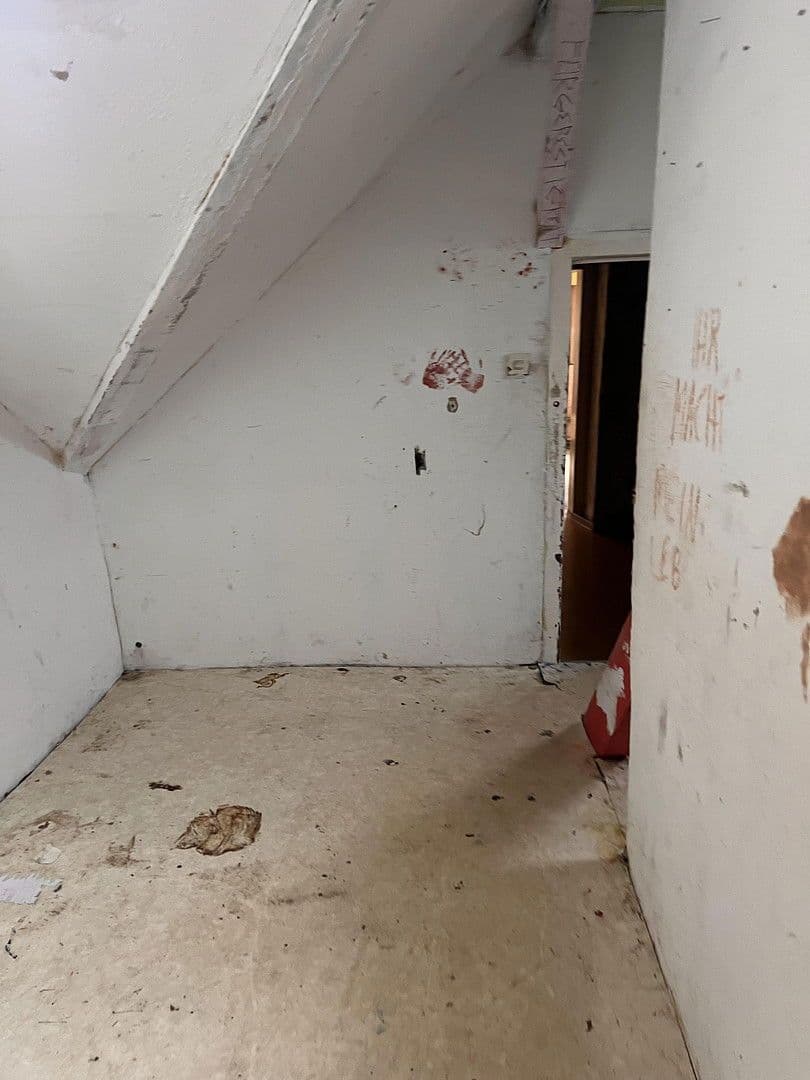 Predaj domu 200 m², pozemek 290 m², Wissen, Porýnie-Falcko Predaj domu 200 m², pozemek 290 m², Wissen, Porýnie-Falcko