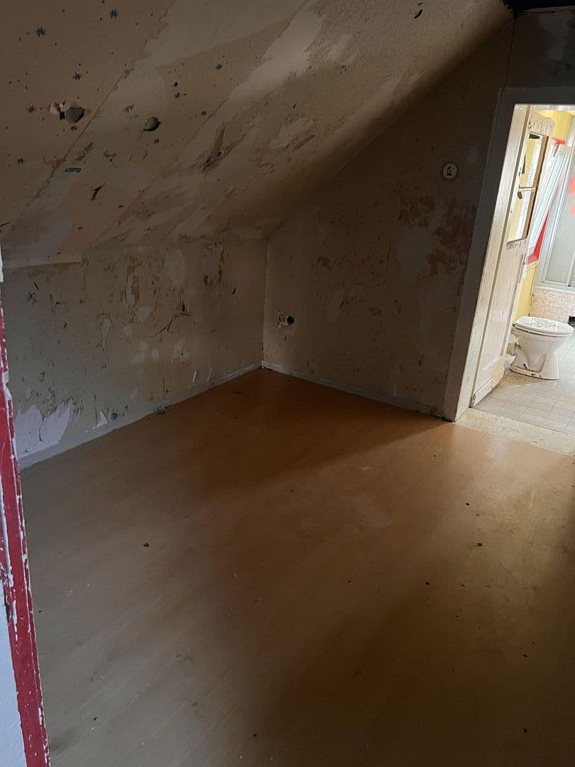 Predaj domu 200 m², pozemek 290 m², Wissen, Porýnie-Falcko Predaj domu 200 m², pozemek 290 m², Wissen, Porýnie-Falcko